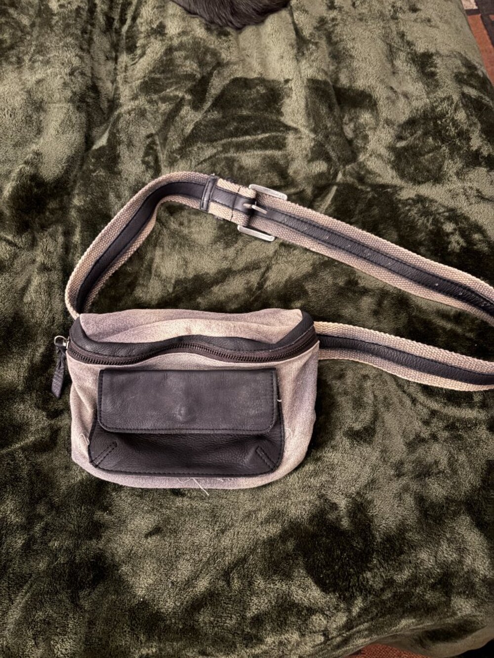Free People Charlie Acid Wash Leather Sling Belt Bag Black Gray